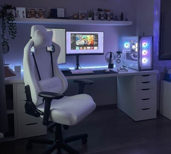 best gaming chair under 200 dollars for in front of a gaming setup in 2026