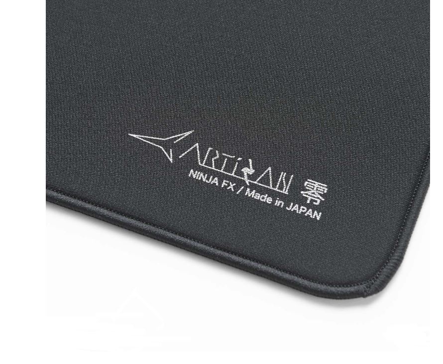 artisan zero gaming mousepad for apex legends with balanced speed and control