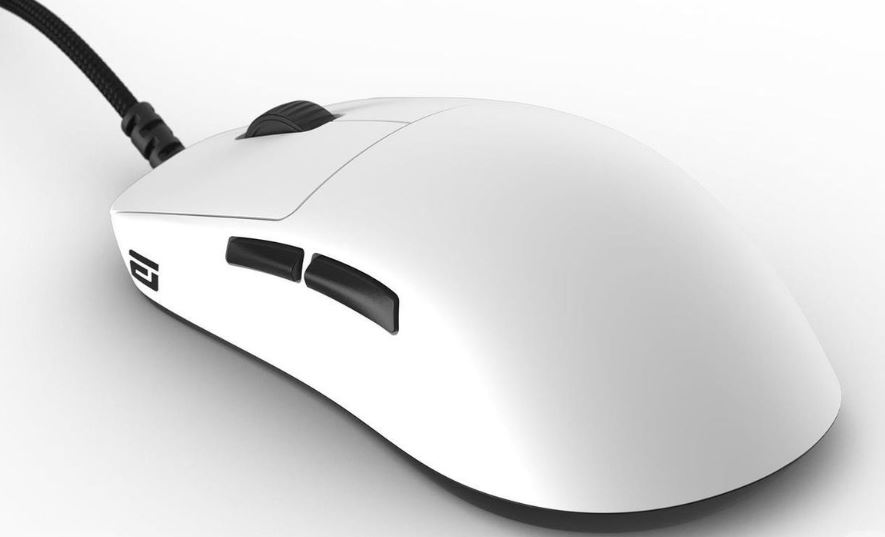 Endgame Gear OP1 8K lightweight gaming mouse for Counter-Strike 2